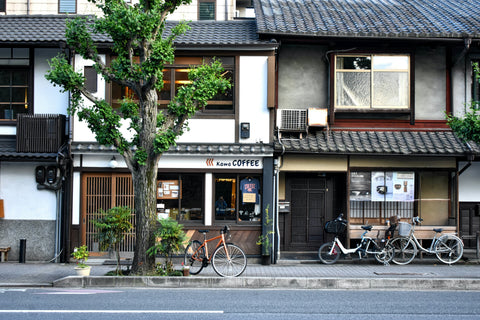 日本と珈琲 ― 和の心とともに育まれた珈琲文化